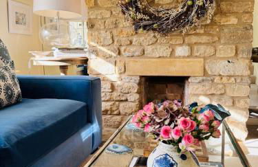 Vine Cottage - Photo 4