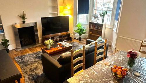 Spacious 2 BDR plus Large Living Dining Room with Workspace Executive Apartments at Prime Locations in Kensington and Chelsea by Ricky & Giustina Collection - W8 SW3 SW5 SW7 SW10 - Foto 4