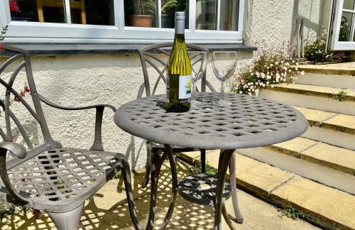 Lynwood House Self Contained Studio - Photo 27