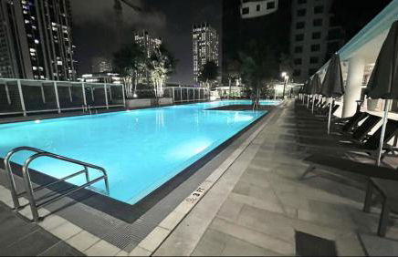 X Lounge III-Modern Corner Residence - Foto 29