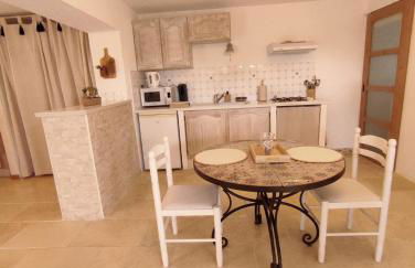 Studio Alpilles avec parking et spa privatif - Foto 5