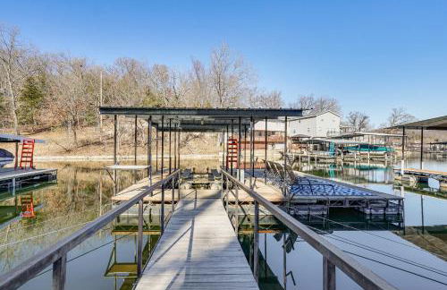 Lakefront Home with Dock and Decks in Gravois Mills! - Foto 37