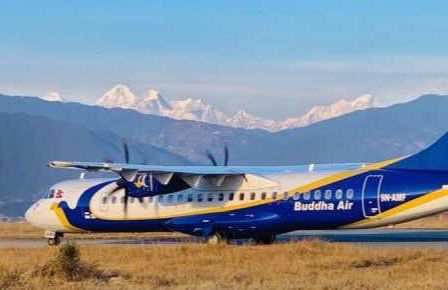 Passeio de monomotor sobre o Himalaia - Foto 5