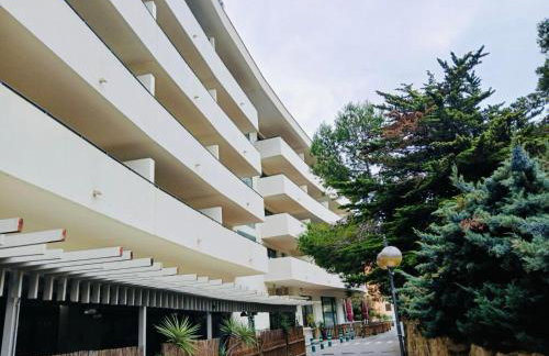 Sea View Apartment, spacious and renovated, 10 minutes to the beach, pool - Photo 16