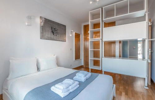 Lux Apt in Priv Condo with Pool, near Beach, Parking & Easy Access to Lisbon - Foto 71