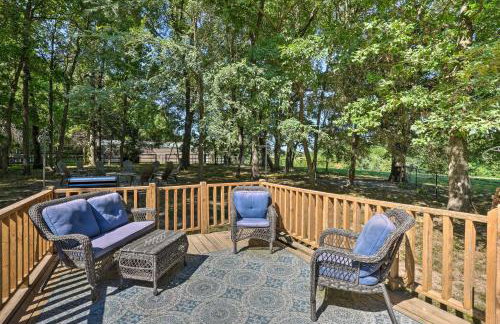 Country Cabin with Wraparound Deck and Views! - Foto 32