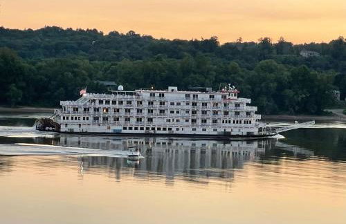 Stargazers' Retreat A Tiny Home on the Riverside - Photo 58