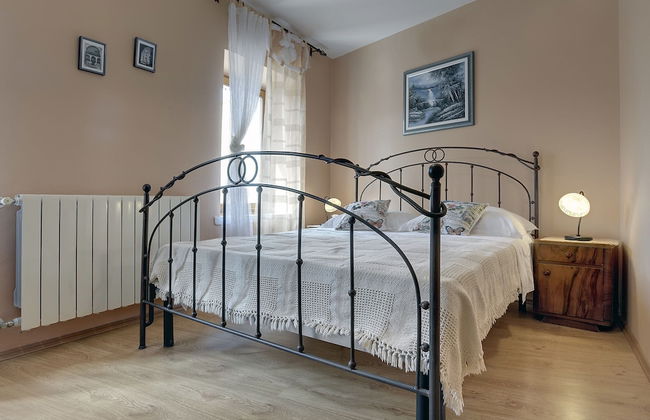 Well Maintained Holiday Home With Private Heated Pool Near the Beach - Foto 4