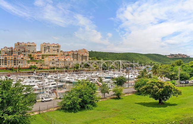 Otium Ideal Marina Getaway Balcony Parking - Photo 19