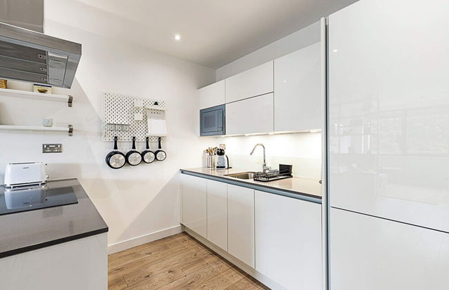 Well-connected, Cosy and Bright Modern Flat - Foto 6