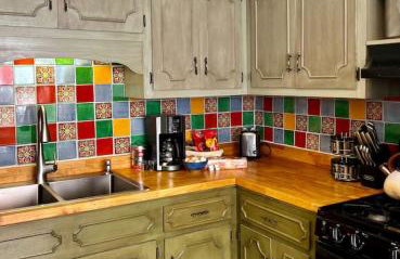2 bed with Washer and Dryer, pets ok, 5 min to Farmers Market - Foto 11