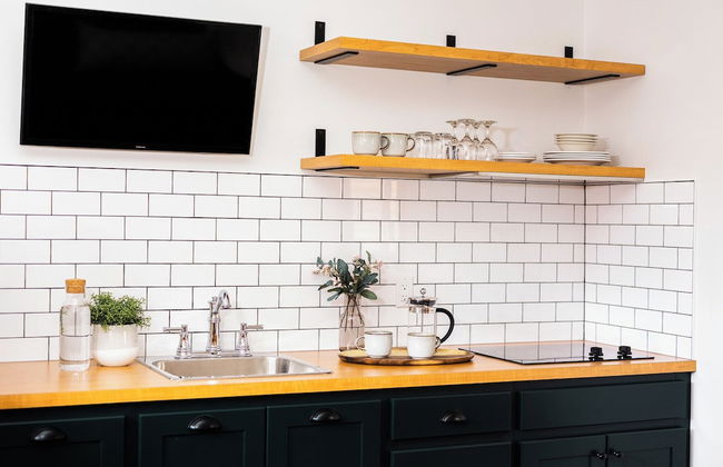 Miette Mountain Cabins - Photo 17