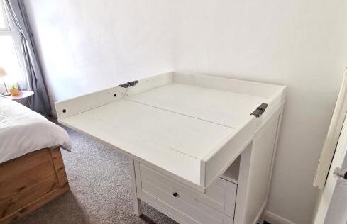 2 bed apt w/ private parking close to town centre - Foto 13