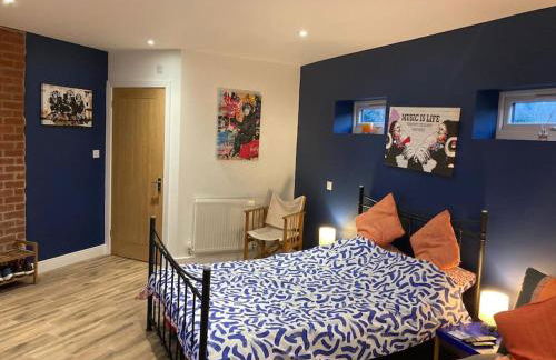 TheFunkyPigsty - Foto 16