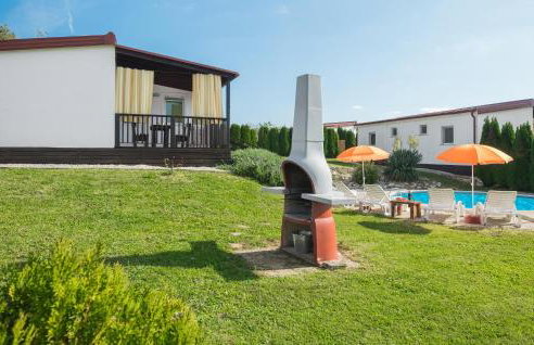 Awesome Home In Tinjan - Foto 8