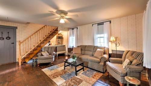 Historic Penn State Home with Fire Pit-Near Stadium! - Foto 4