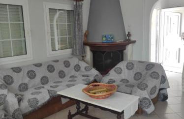 Korina house - Photo 1