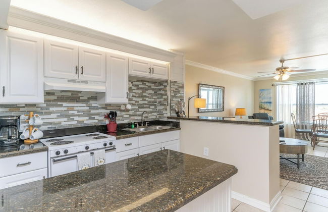 Walk to Beach From Beautiful one Bedroom Condo! - Foto 5