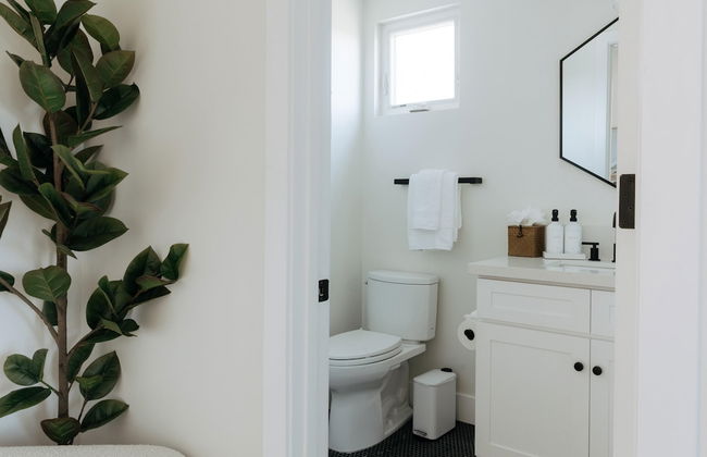 Mediterranean Modern Steps to Beach Dining w Spa - Foto 71