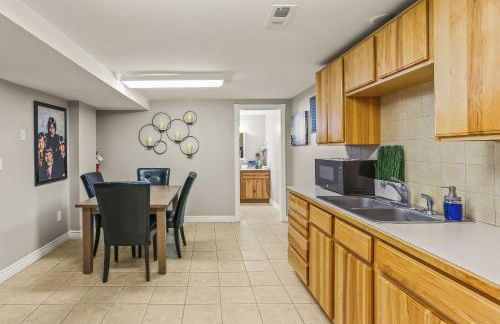 Spacious Family Home with Garage Game Room and Office! - Photo 32