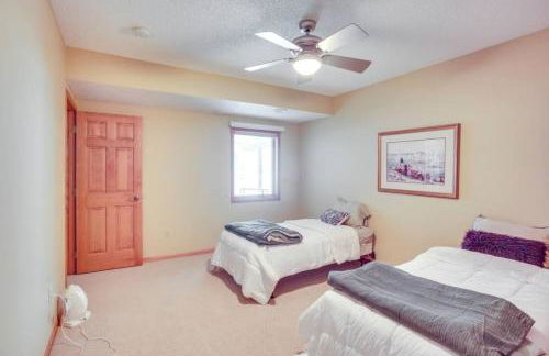 Massive 3 bedroom on the Lake - Foto 7