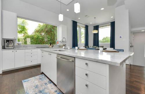 Casa LaBella - Downtown Skyline Views - Sleeps 10 - Foto 42