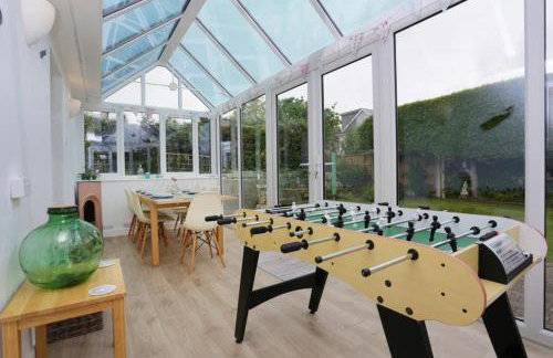 BRIARDENE AT BROADLANDS by BOURNECOAST - A Beautiful Large Family Home with a Garden and Parking in a Popular Area - HB7352 - Foto 3