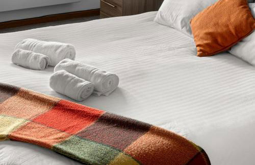 The Quadrant Apartments - Free Parking - Near M4 J16 - By Hamilton Grace - Foto 27