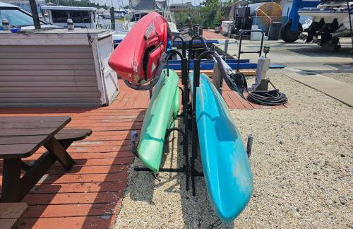 Float and Relax ON the Water Float Home - Foto 5