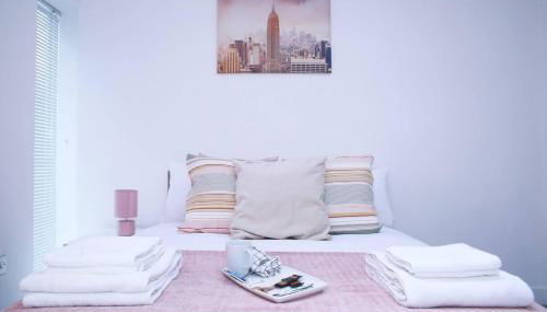 Apartment - Sleeps 2 & Free Parking - Foto 2, towels