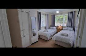 3 Bedroom Bungalow with great Sea Views, Private Hot Tub & Gardens - Foto 62