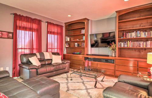 Extravagant 4,500 Sq Ft Home in Hill Country! - Photo 8