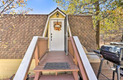 Lake Arrowhead Studio Near Hiking with Hot Tub - Foto 12