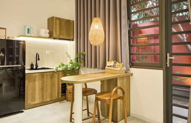 KIN WANDER TAN PHONG, THE MOONAGE - Foto 77