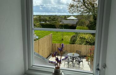 Pendragon - Photo 19