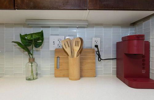 Cozy 2BR Apt in Downtown LA with Pool & Hot Tub - Foto 4