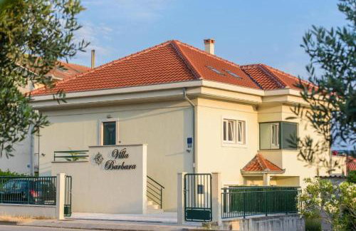 Villa Barbara Apartments with heated pool - Foto 12