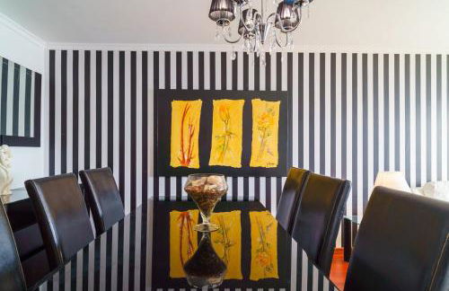 GuestReady - Breathtaking seaview in Caniço - Foto 32