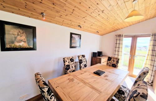 Torridon 12 with Private Hot Tub - Fife - Loch Leven - Lomond Hills - Photo 5