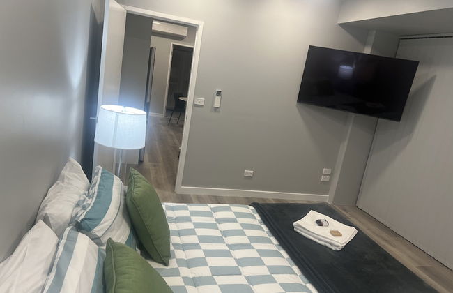 Nouveau on Young - Photo 6