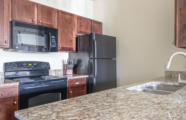 Westpointe Drive Apartments by Landing - Photo 13