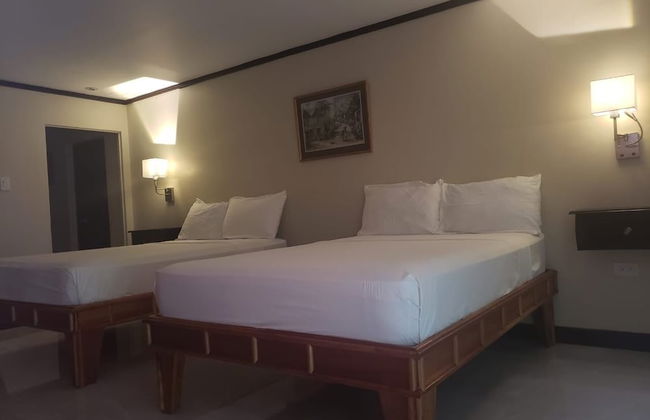 Sand and Blue Seas - Photo 22