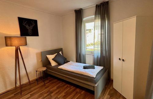 OhPardon! GAILDORF - Monteurwohnung im EG, Einzelbetten, Loggia & Garten - Foto 10