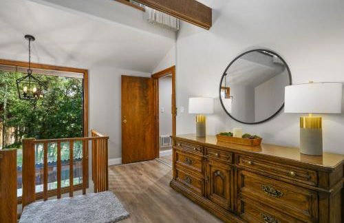 #1Condo Glacier Resort Pool Golf HotTub Sauna Gym - Foto 24