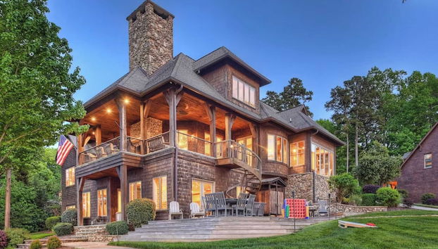 Sunset Shores Resort: The Grand House by Avantstay Lakefront, Spa, Private Dock+beach, Game Room - Foto 2, Imagen principal