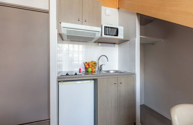 Appart'City Confort Reims Centre - Foto 18