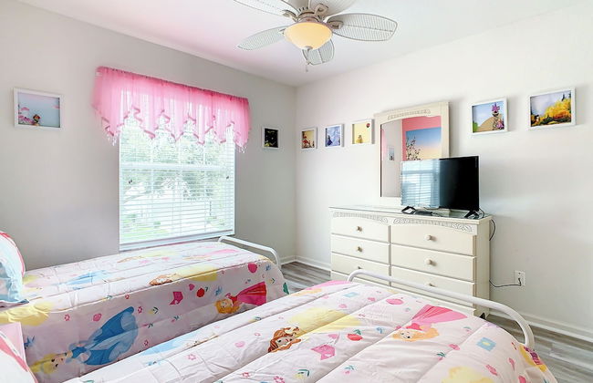 Comrow Castle Magical Getaway - Photo 7