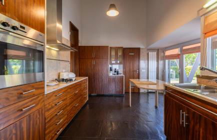 Estoril Oceanview Villa - Photo 52