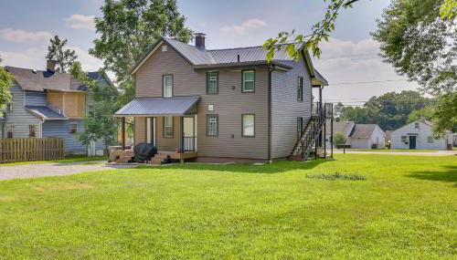 3 Mi to Downtown Youngstown Apt with Deck! - Photo 2