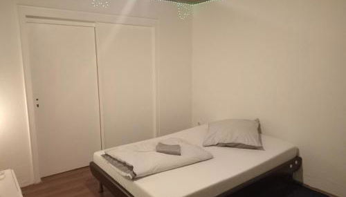 3 Bedroom Cozy Apartment 30min zu Hamburg - Foto 4